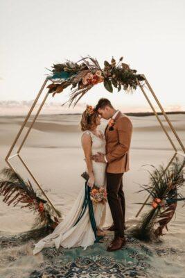Romantic Beach Wedding Decor Idea Will Fascinate You-Aliens Tips