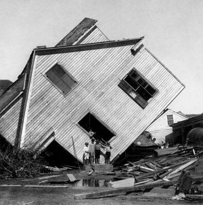 The Galveston Hurricane of 1900 Killed 8,000 Texans alienstips