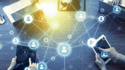 How To Start an Online Social Media Business From a Side Hustle? alienstips.com